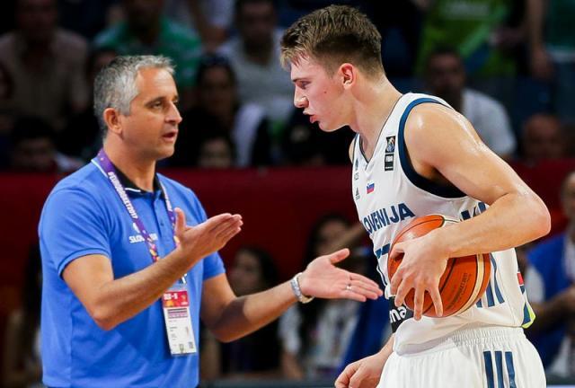 1654440147504004969.jpg kokoskov-doncic.jpg